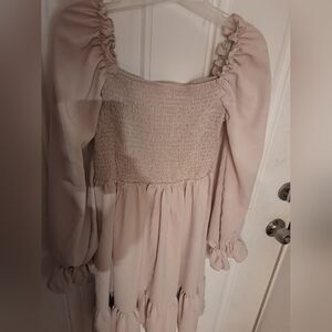 Elegant Cream Long Sleeve Dress